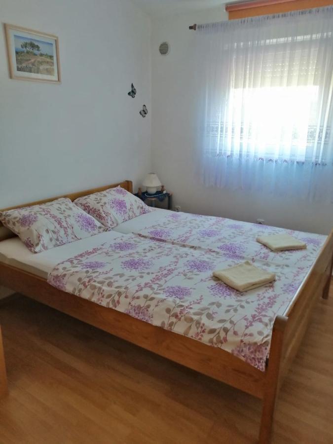 Apartmani Trupeljak Mandre Exteriör bild