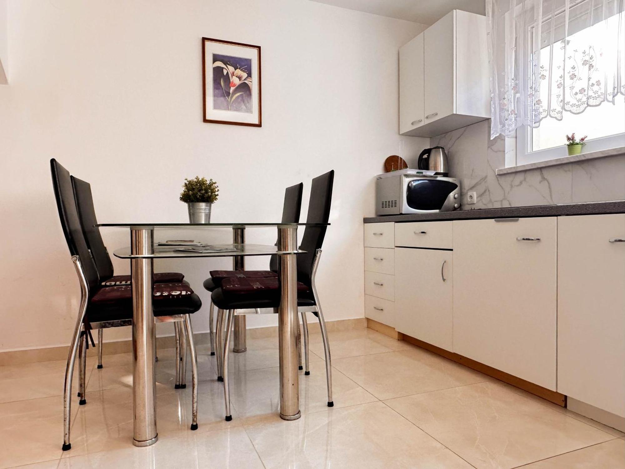 Apartmani Trupeljak Mandre Rum bild